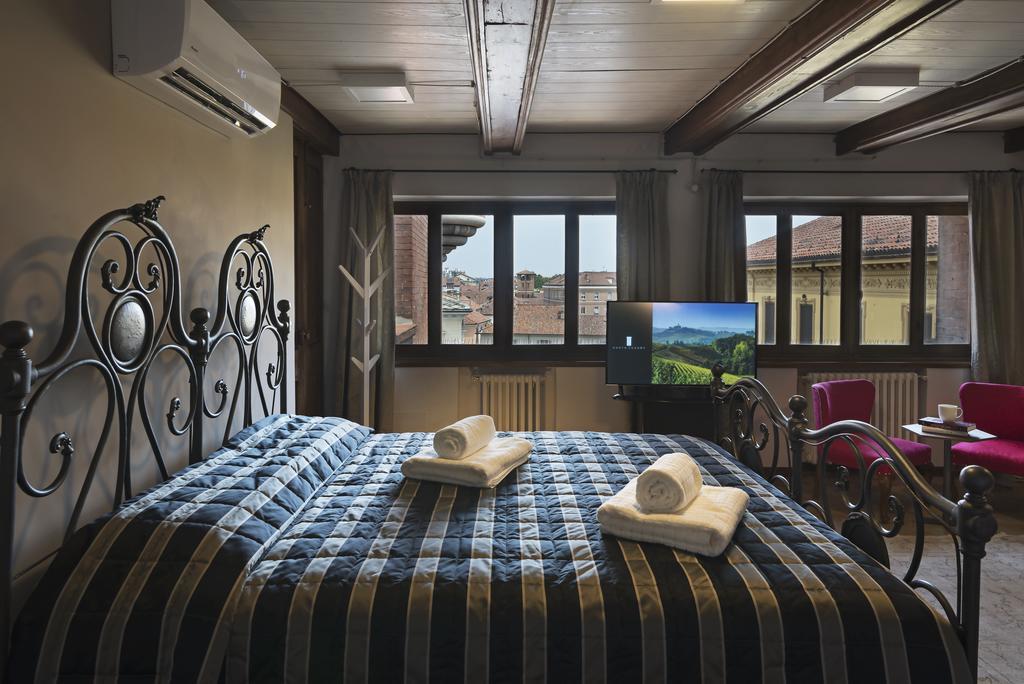 Castello Medici Del Vascello Apartment Асти Екстериор снимка